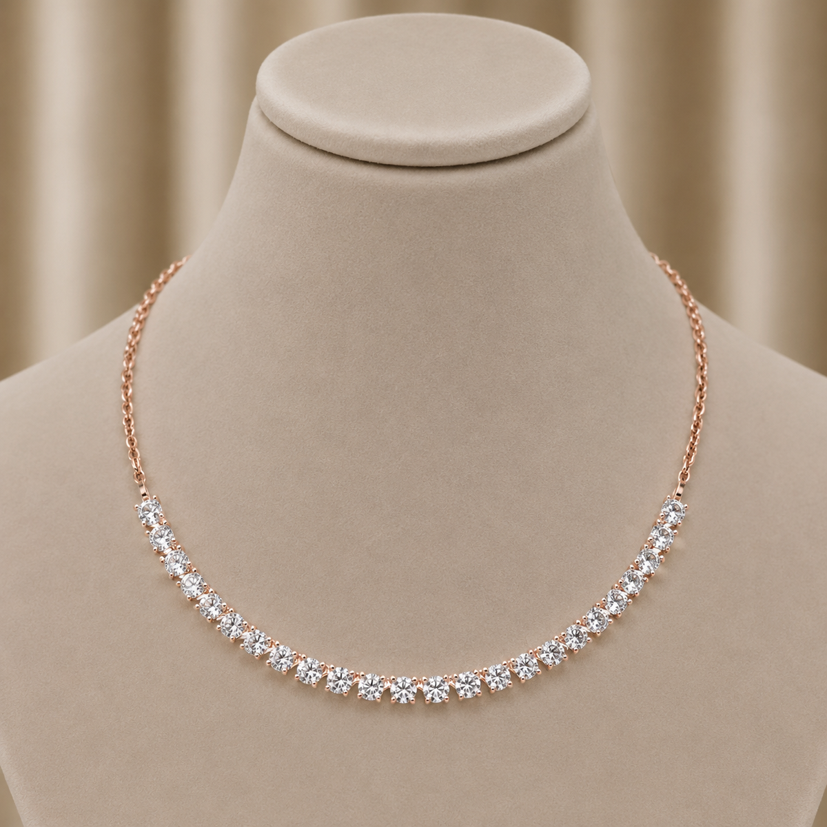 Suble Poise Diamond Necklace
