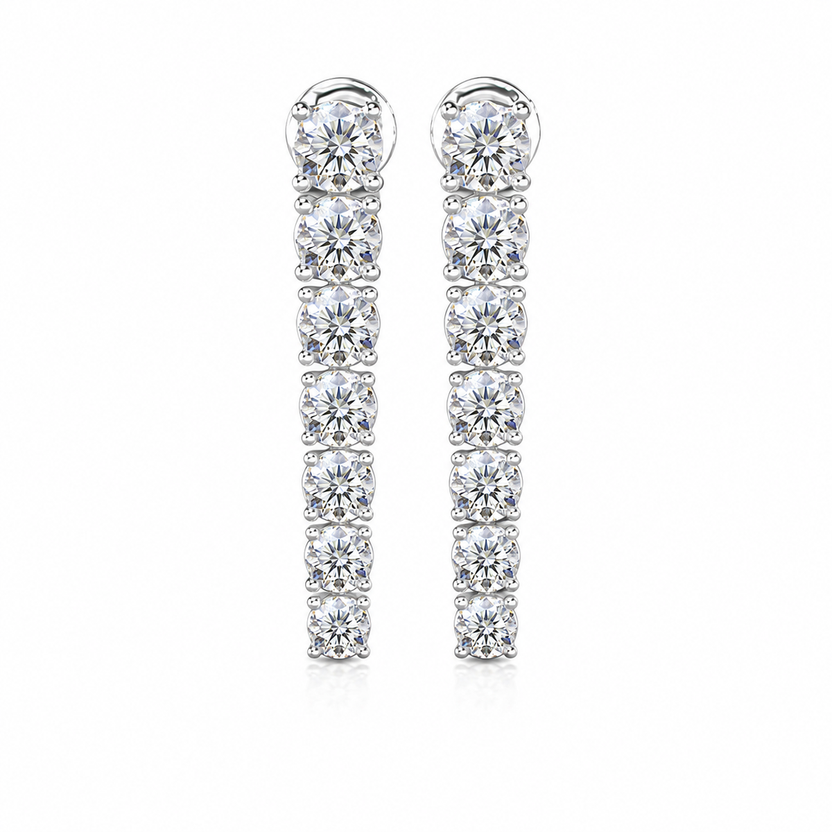 Round Diamond Danglers Earrings