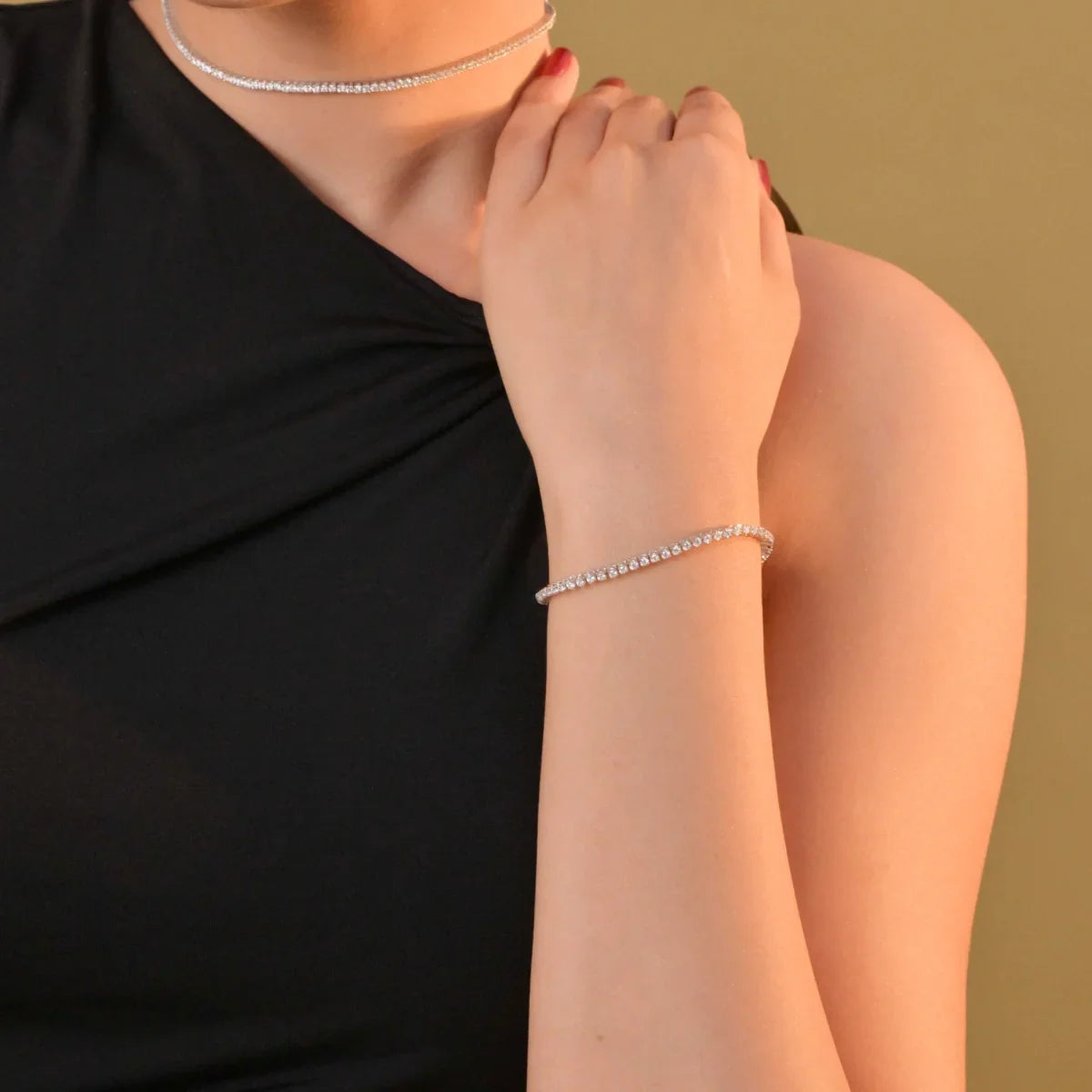 Crown 0.06 Pointer Tennis Bracelet