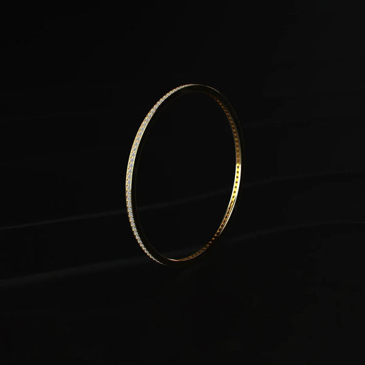 Round Brilliant Cut Diamond Tennis Bangle