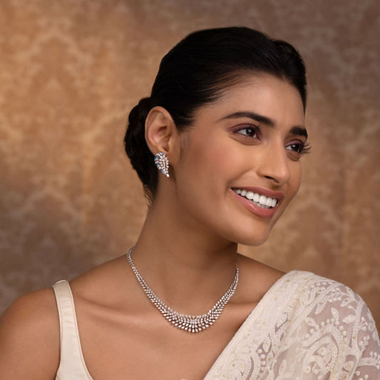 Star Beauty Diamond Necklace