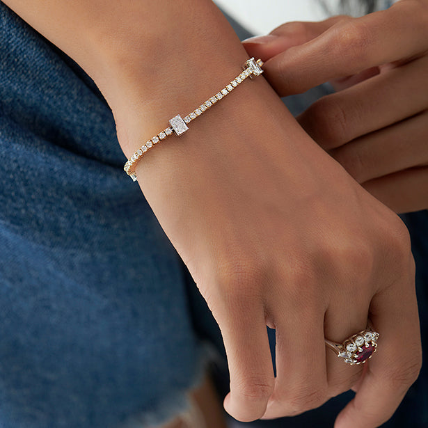 4.86 ct Stellar Radiant Diamond Tennis Bracelet