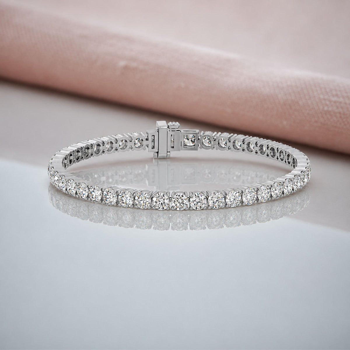 9.01 ct Elevated Round Diamond Tennis Bracelet