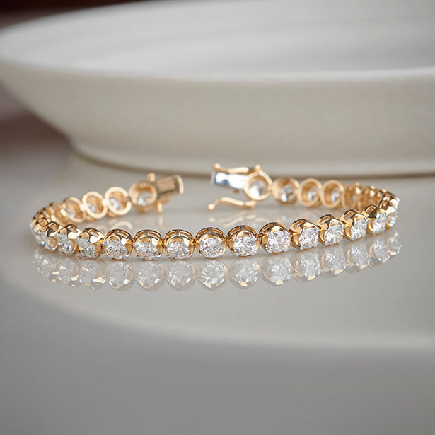 8.17 ct Lustre Round Diamond Tennis Bracelet