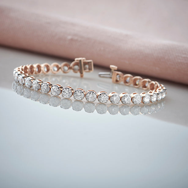7.92 ct Timeless Round Diamond Tennis Bracelet