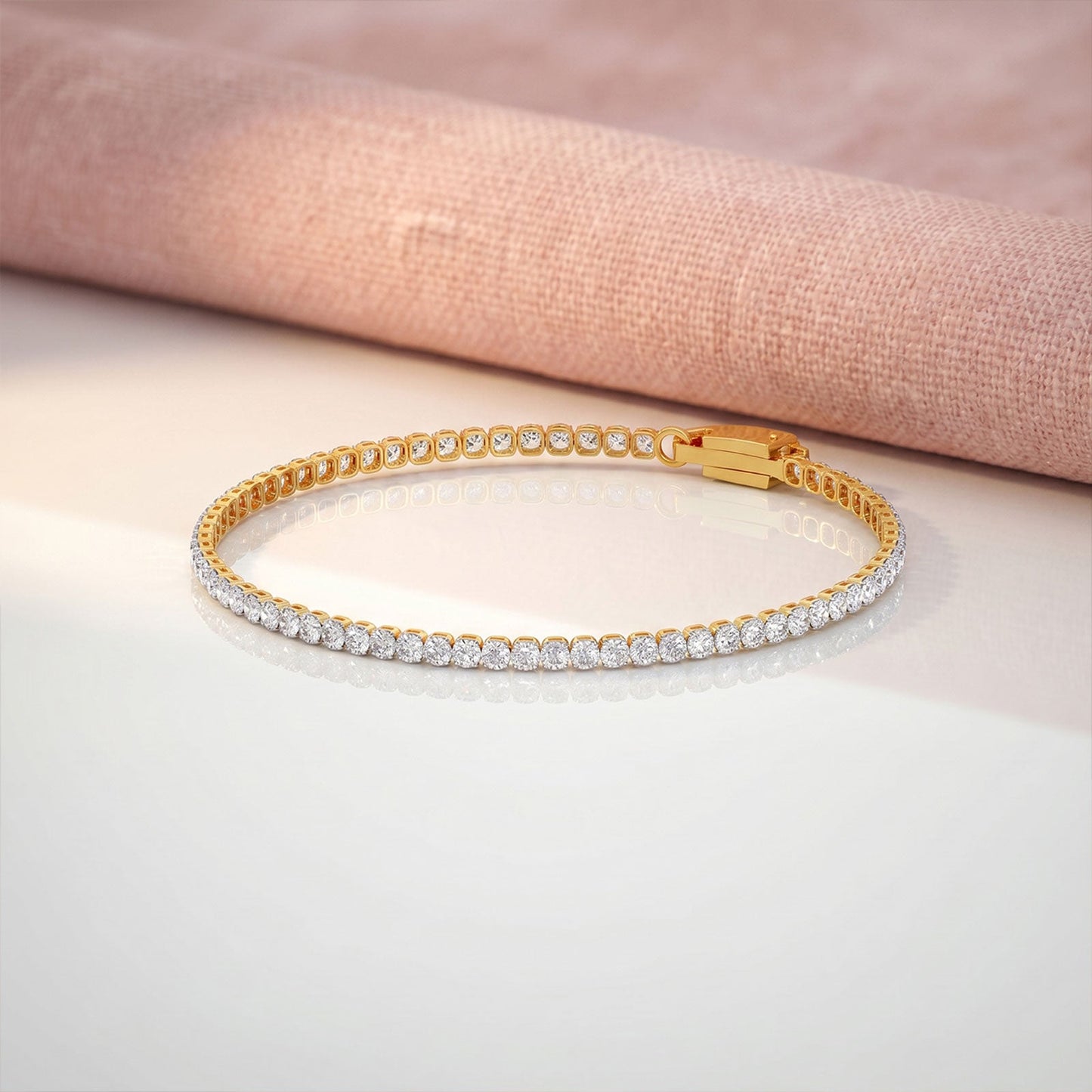 1.77 ct Streamlined Round Diamond Tennis Bracelet