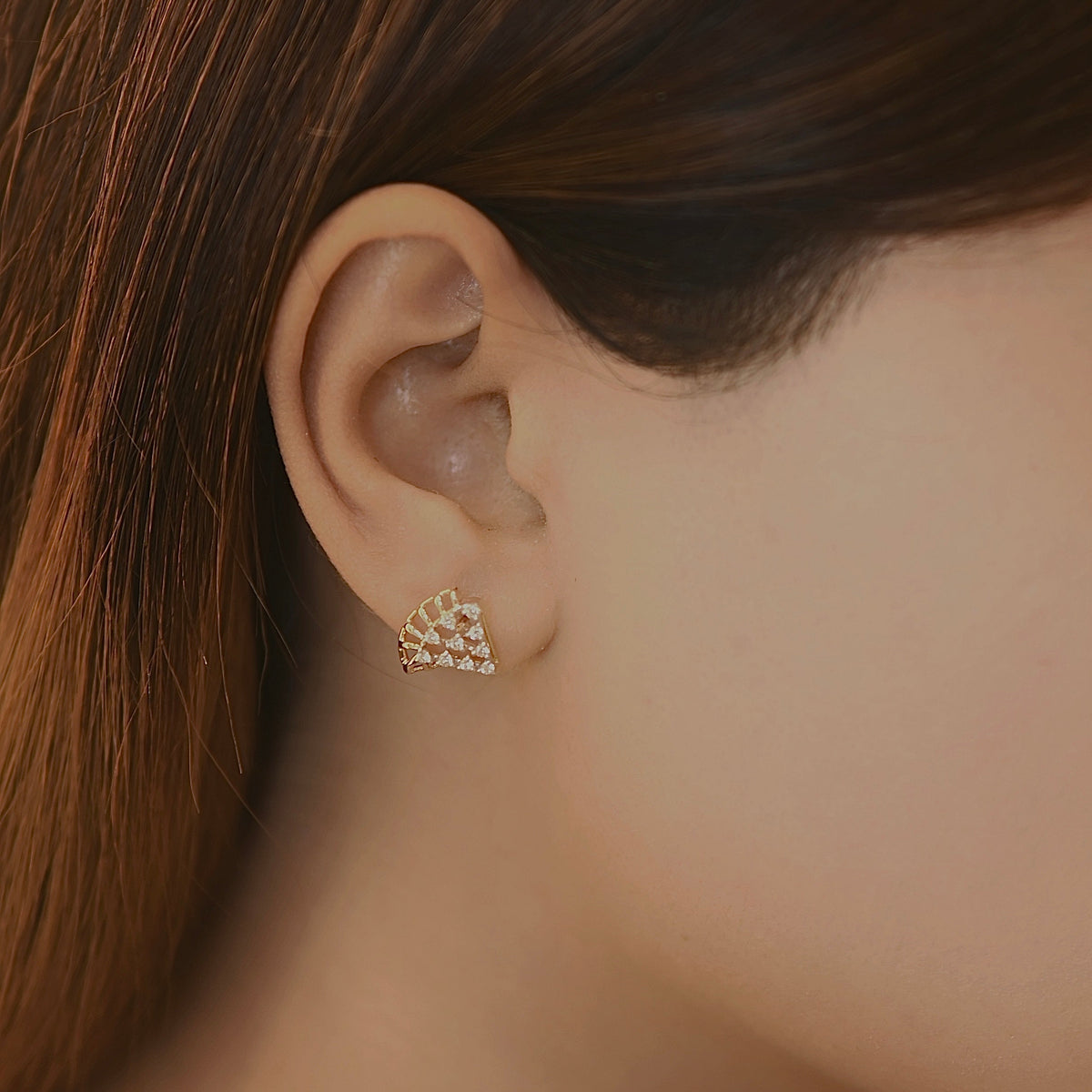 Triangular Fan Round Diamond Stud Earrings