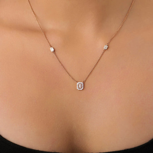 Emerald & Round Symmetry & Sparkle Diamond Necklace