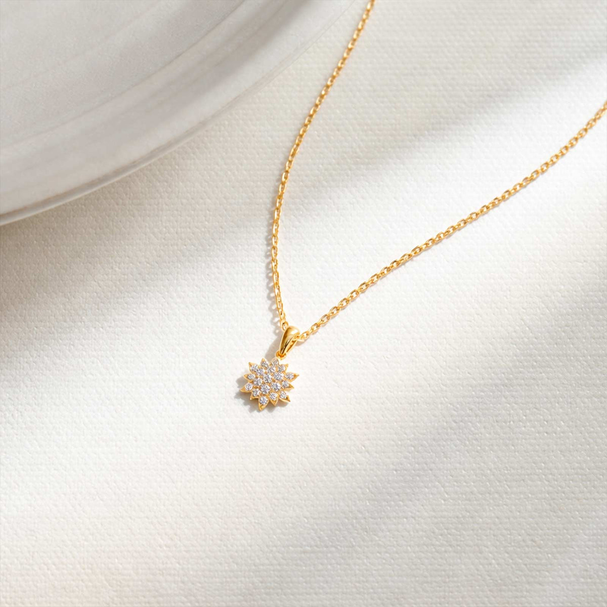 Nakshatra Starlit Diamond Pendant