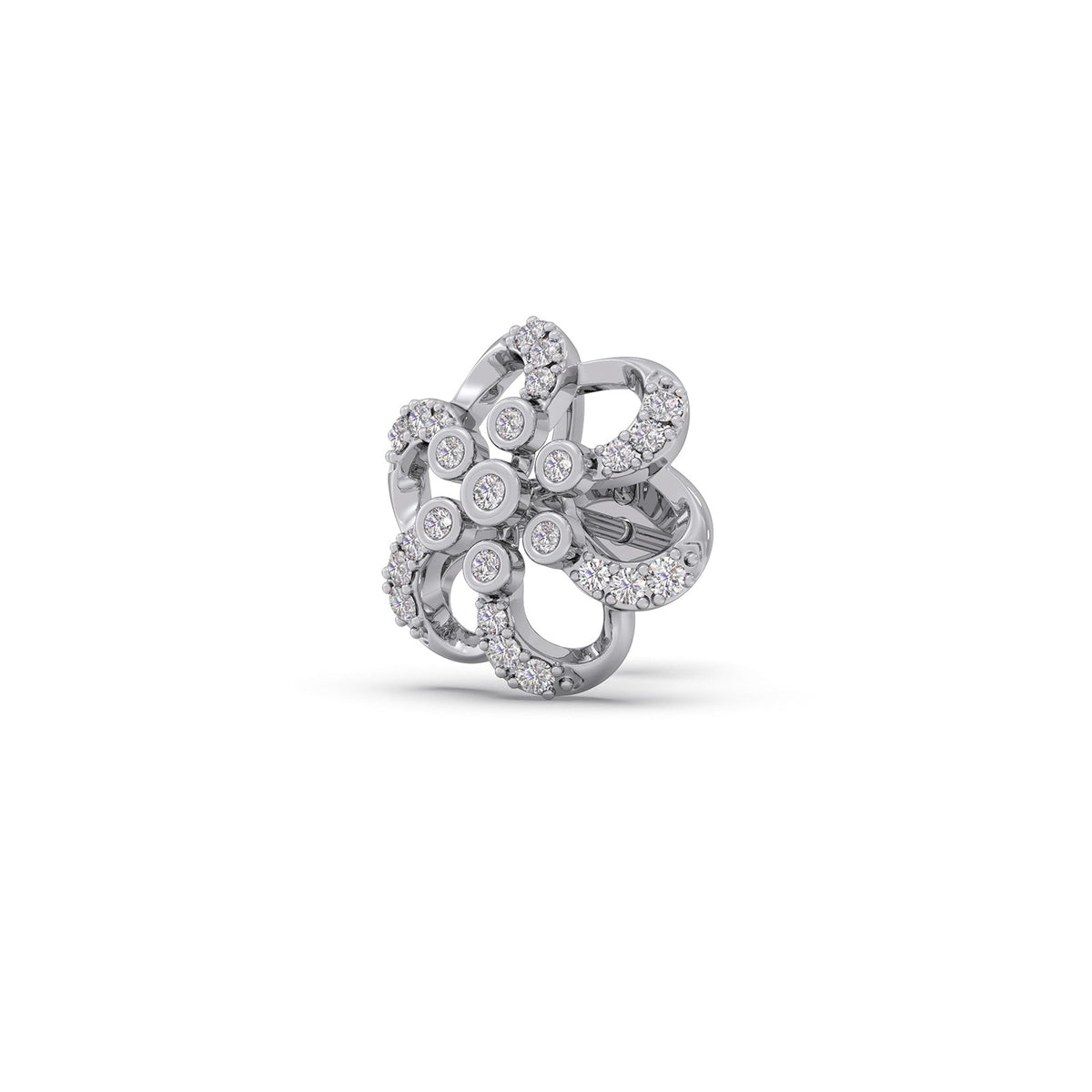 Classic Petale Diamond Stud Earrings