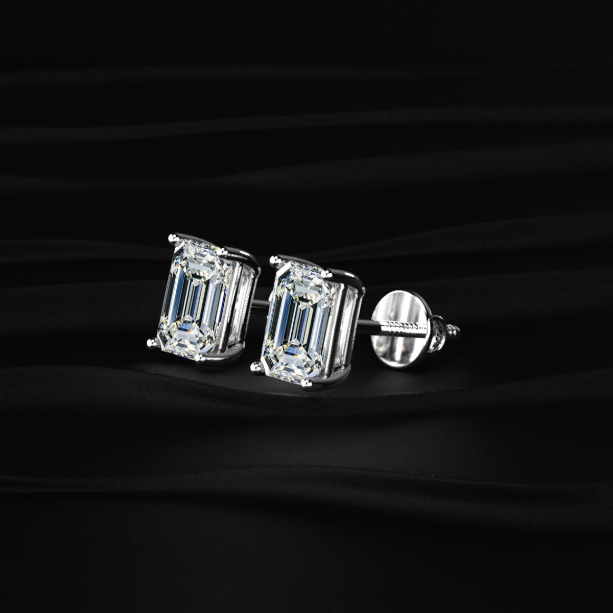 Emerald Diamond Earrings