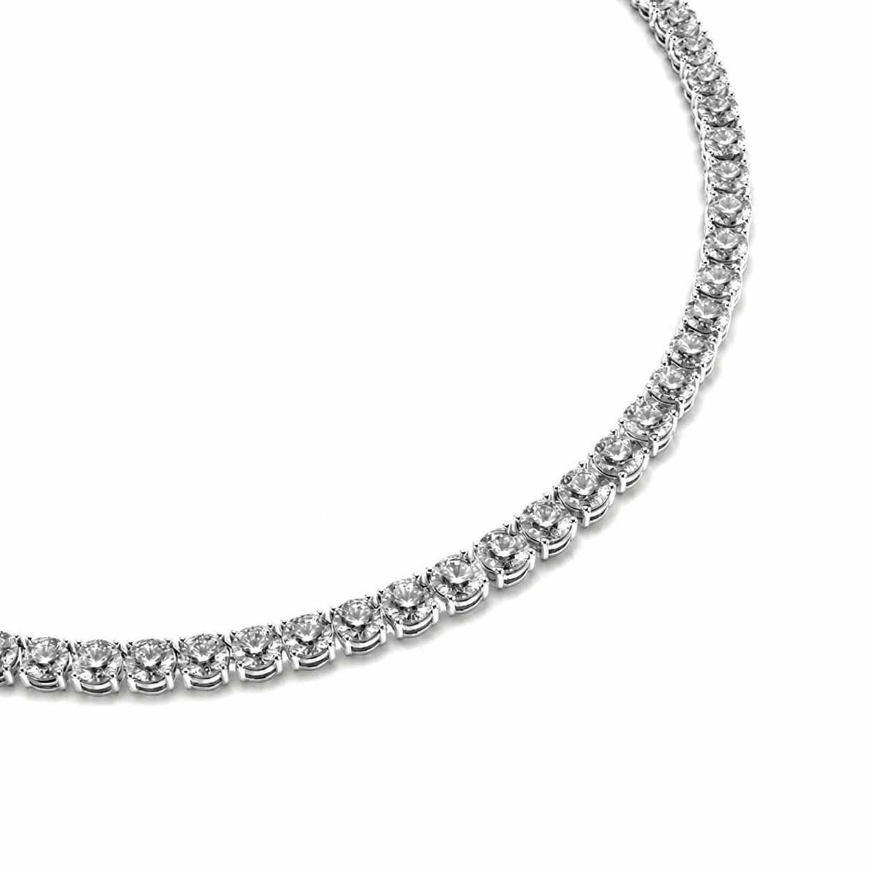 Romantic Aura Diamond Cluster Necklace