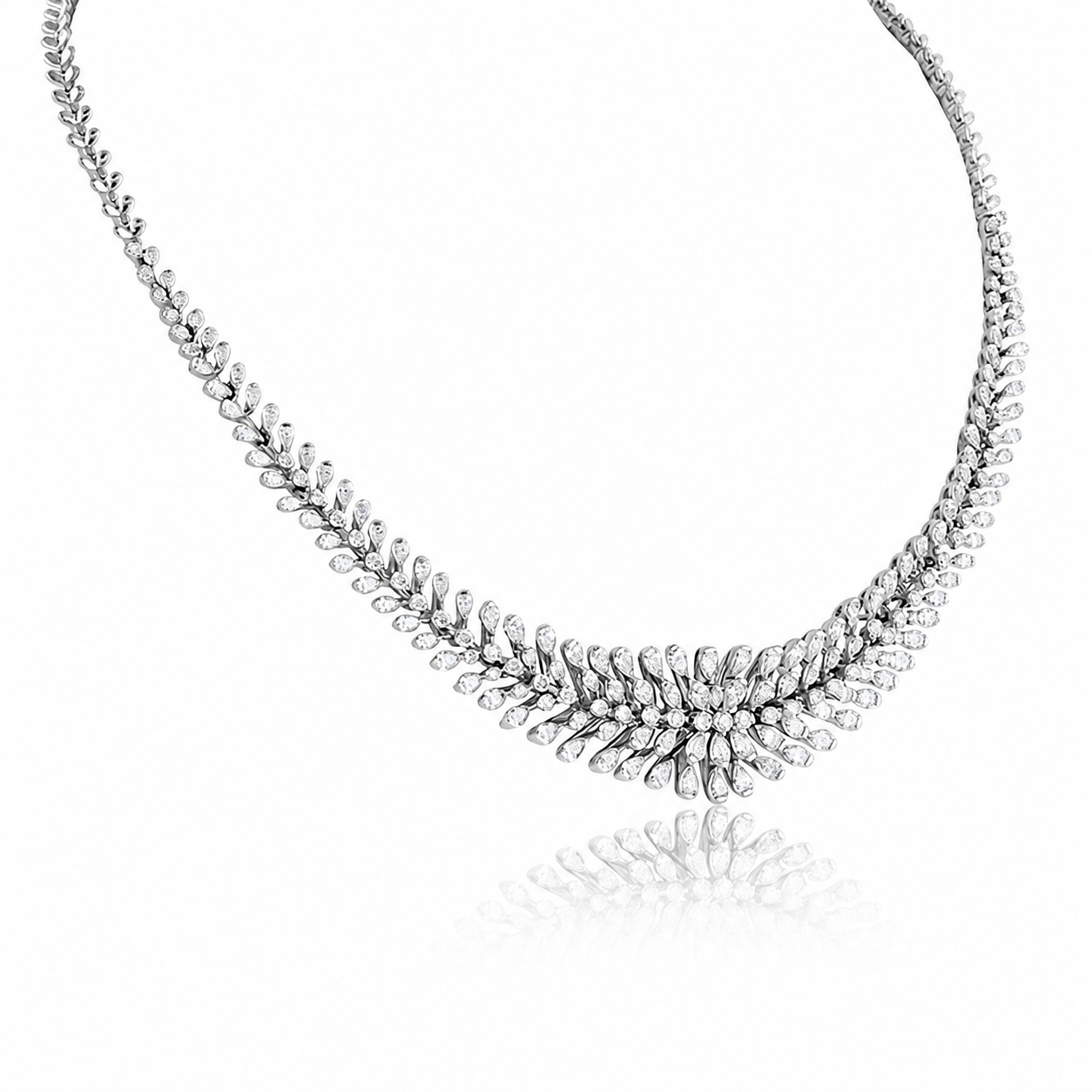 Star Beauty Diamond Necklace