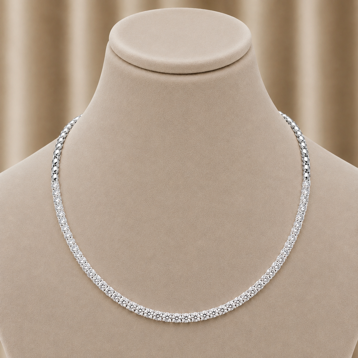 Romantic Aura Diamond Cluster Necklace