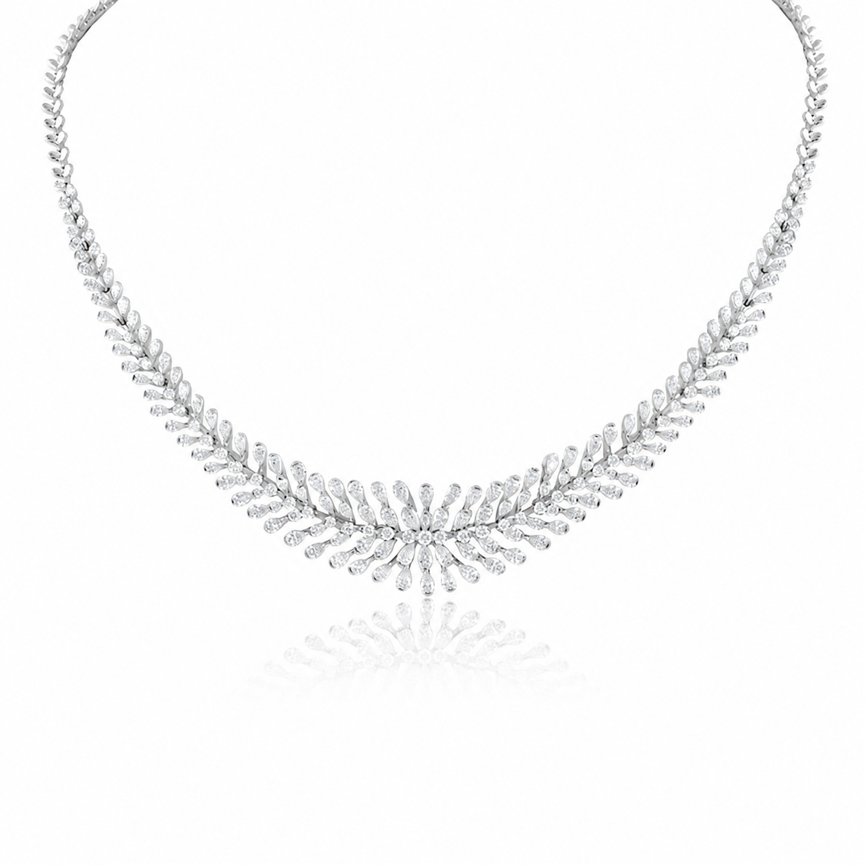 Star Beauty Diamond Necklace