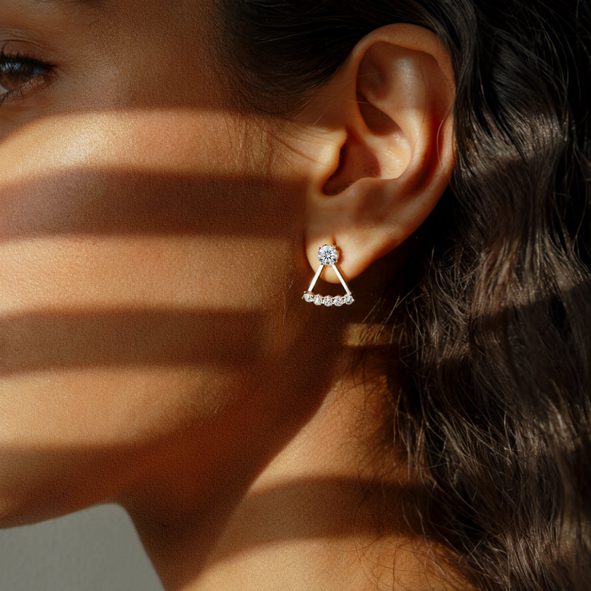 Round Diamond Ear Jacket Earring