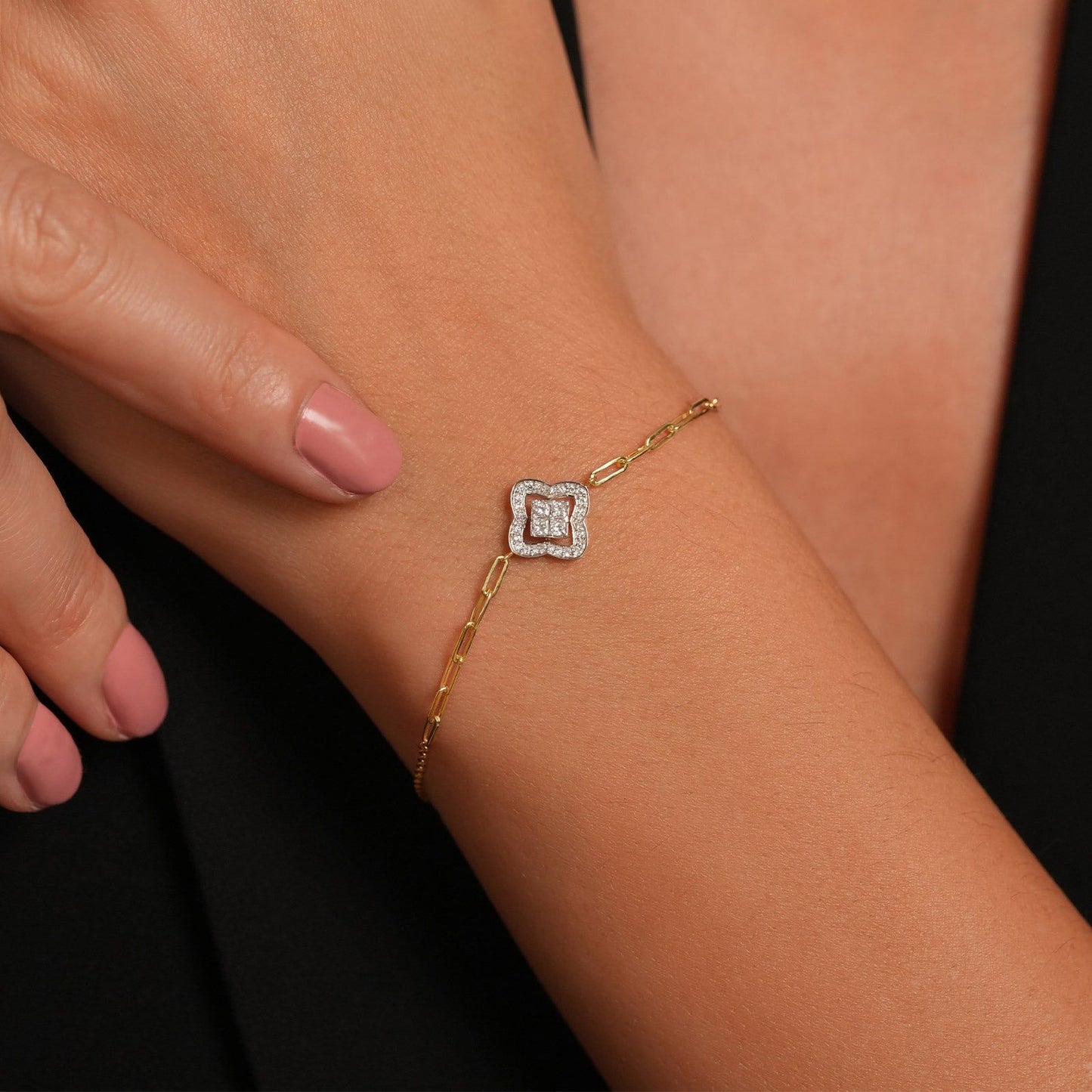Venetian Clover Diamond Chain Bracelet