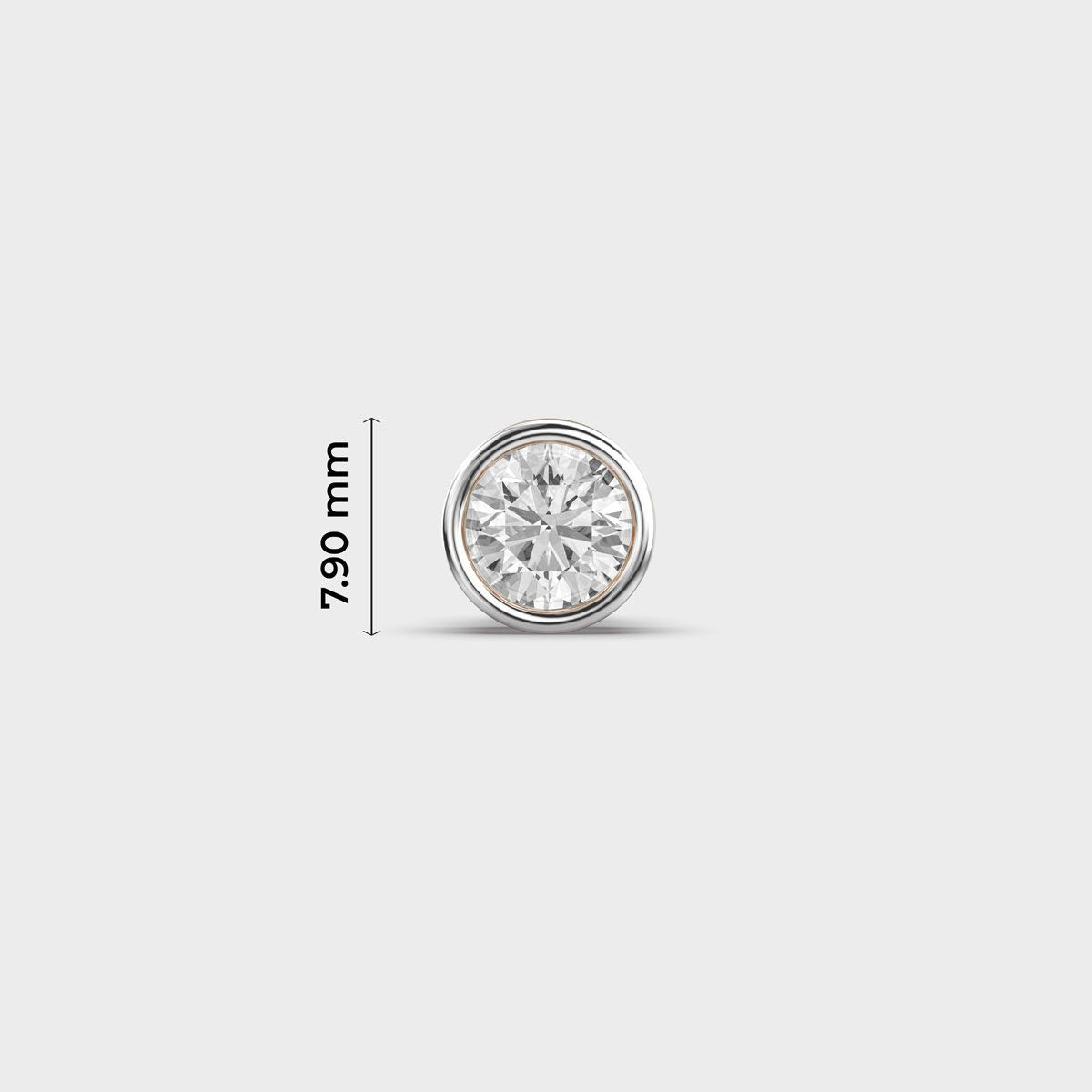 Velvet Glare Round Diamond Stud