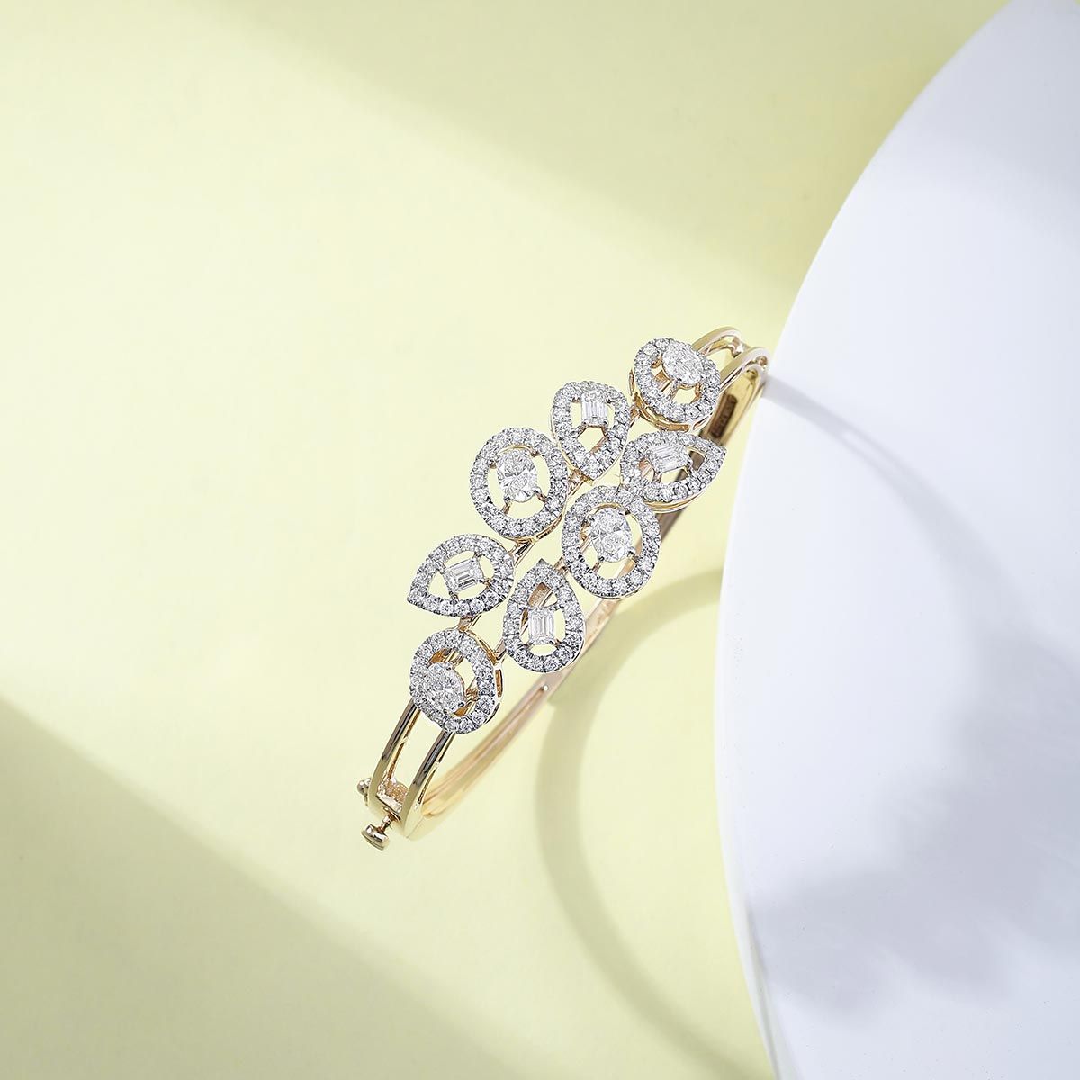 Mystic Affair Diamond Bracelet