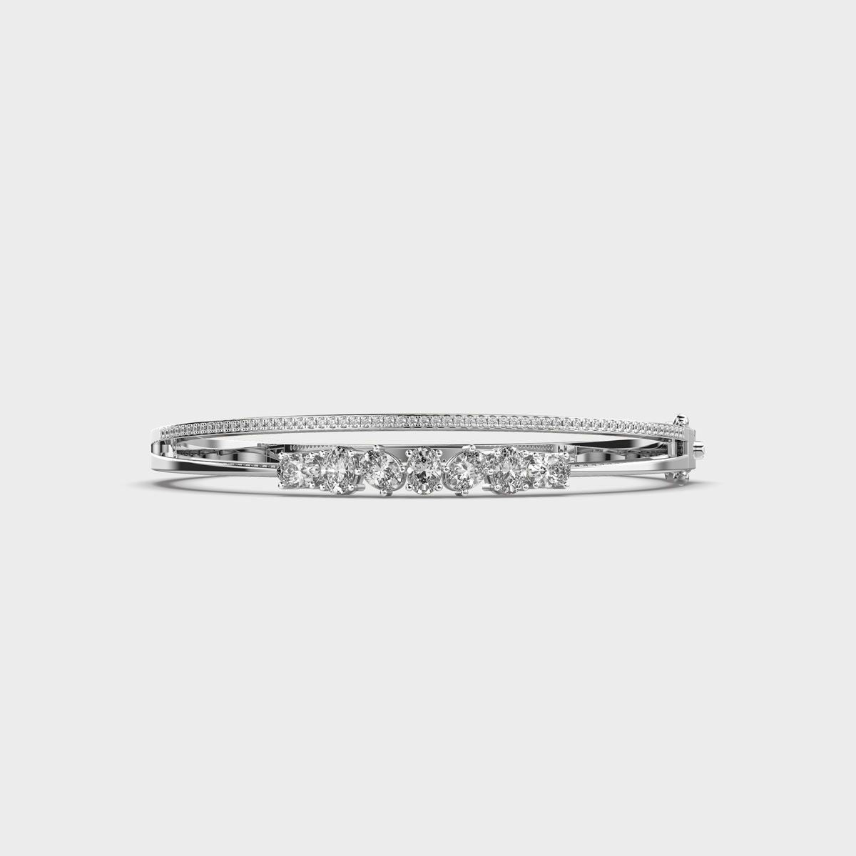 Twilight Gleaming Glow Diamond Bracelet