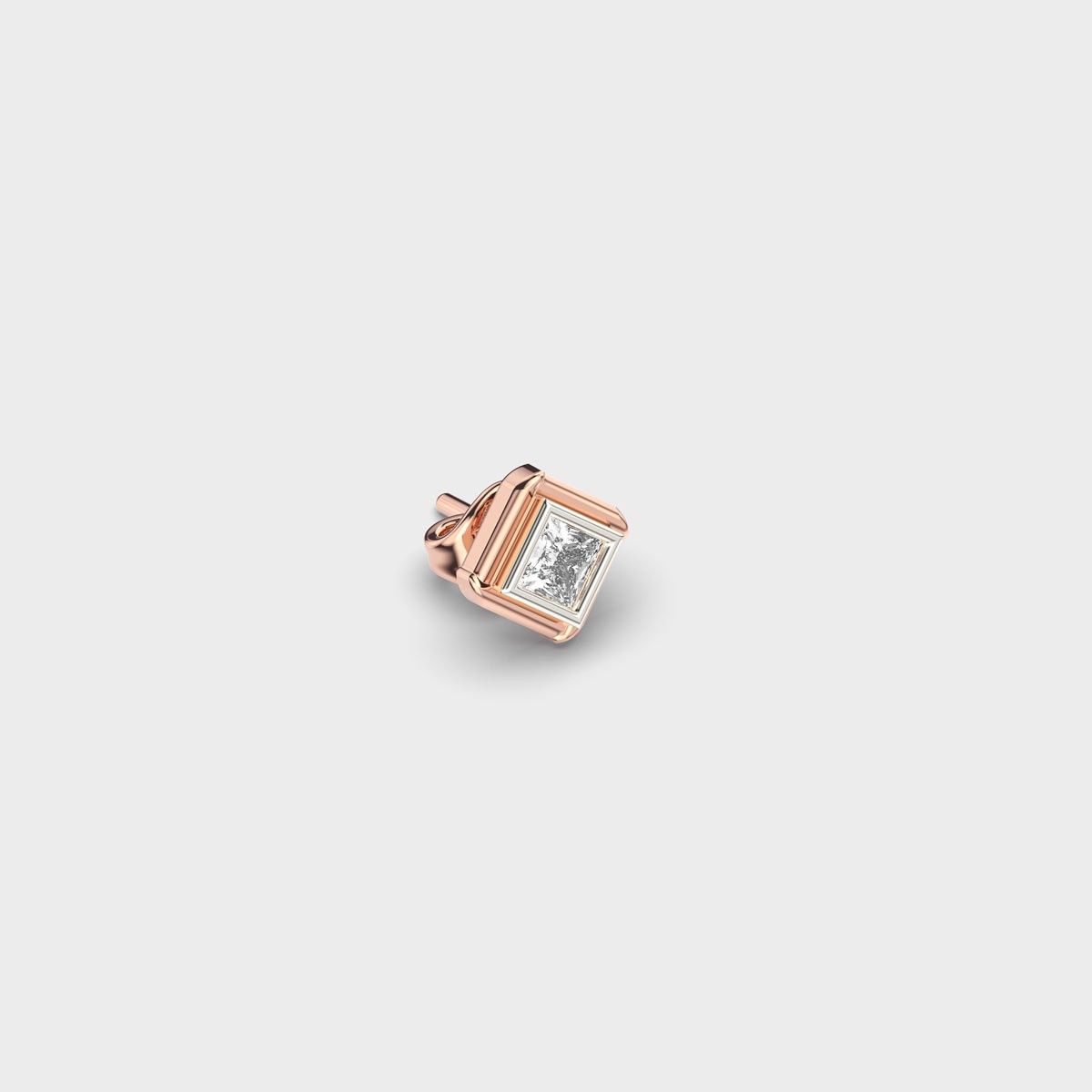 Dazzling Edge Round Cut Diamond Stud For Men