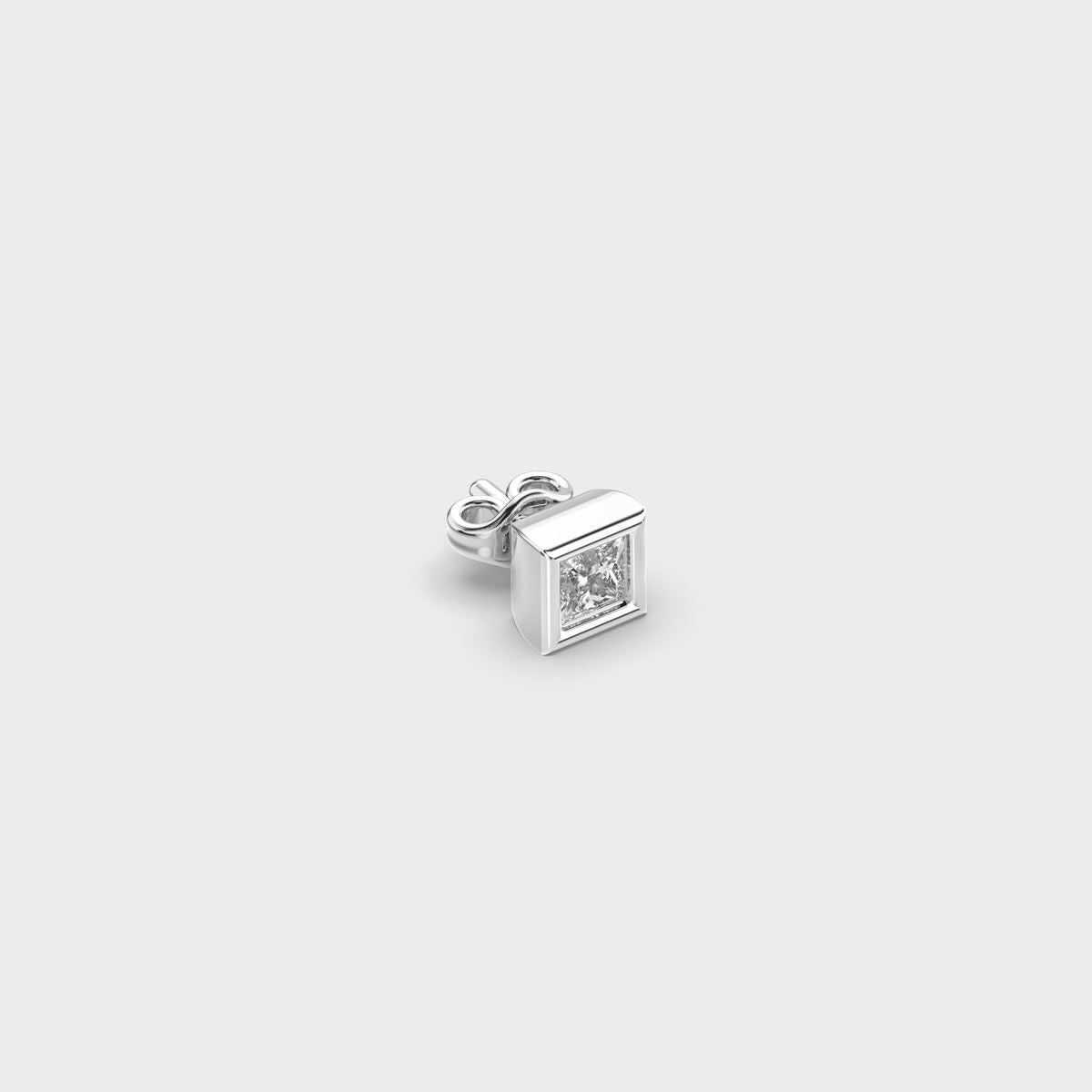 Shimmering Squared Princess Cut Diamond Stud For Men