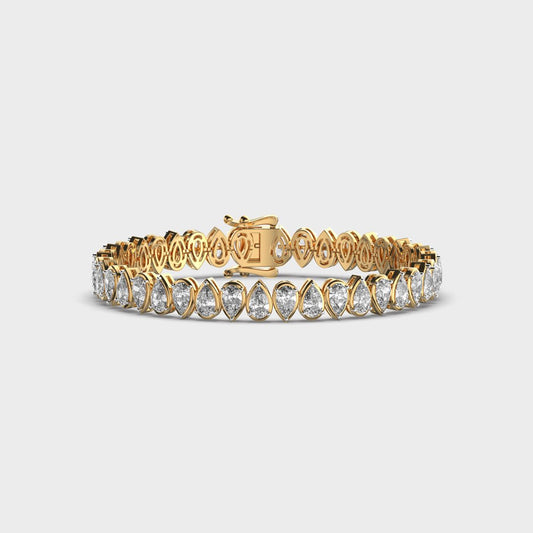 Pretty Woman Pear Diamond Bracelet