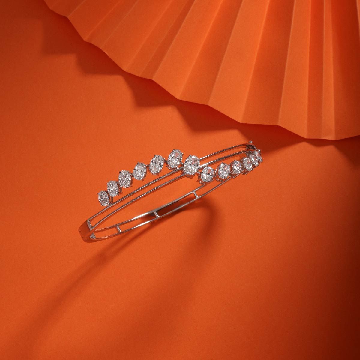Pretty Twist Diamond Bracelet