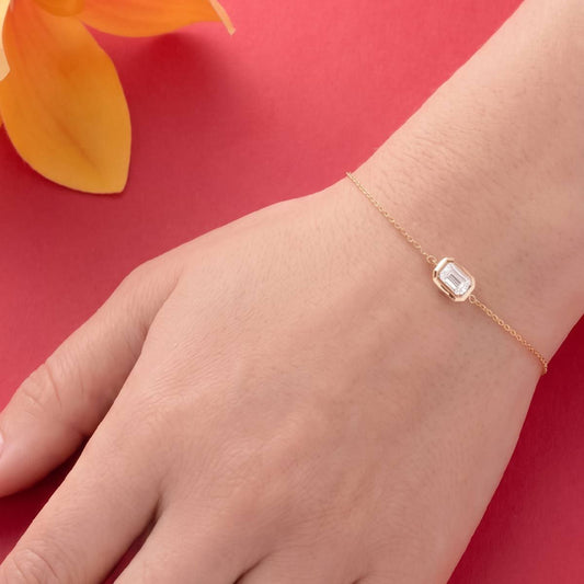 Minimal Emerald Diamond Bracelet