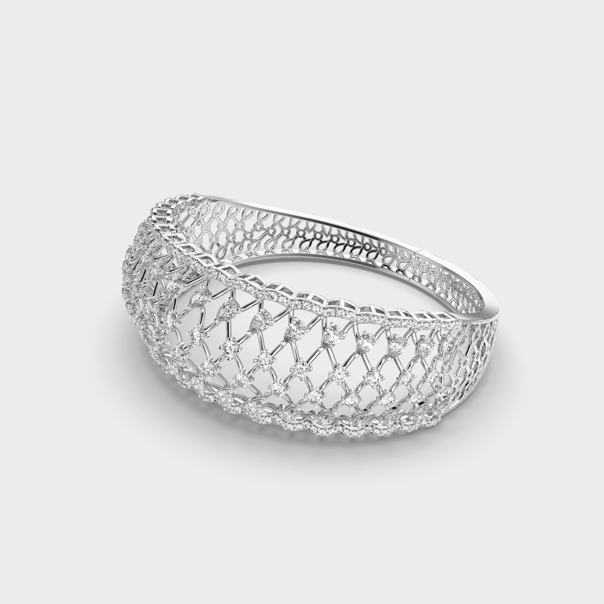 Dazzling Maharani Mesh Diamond Bracelet