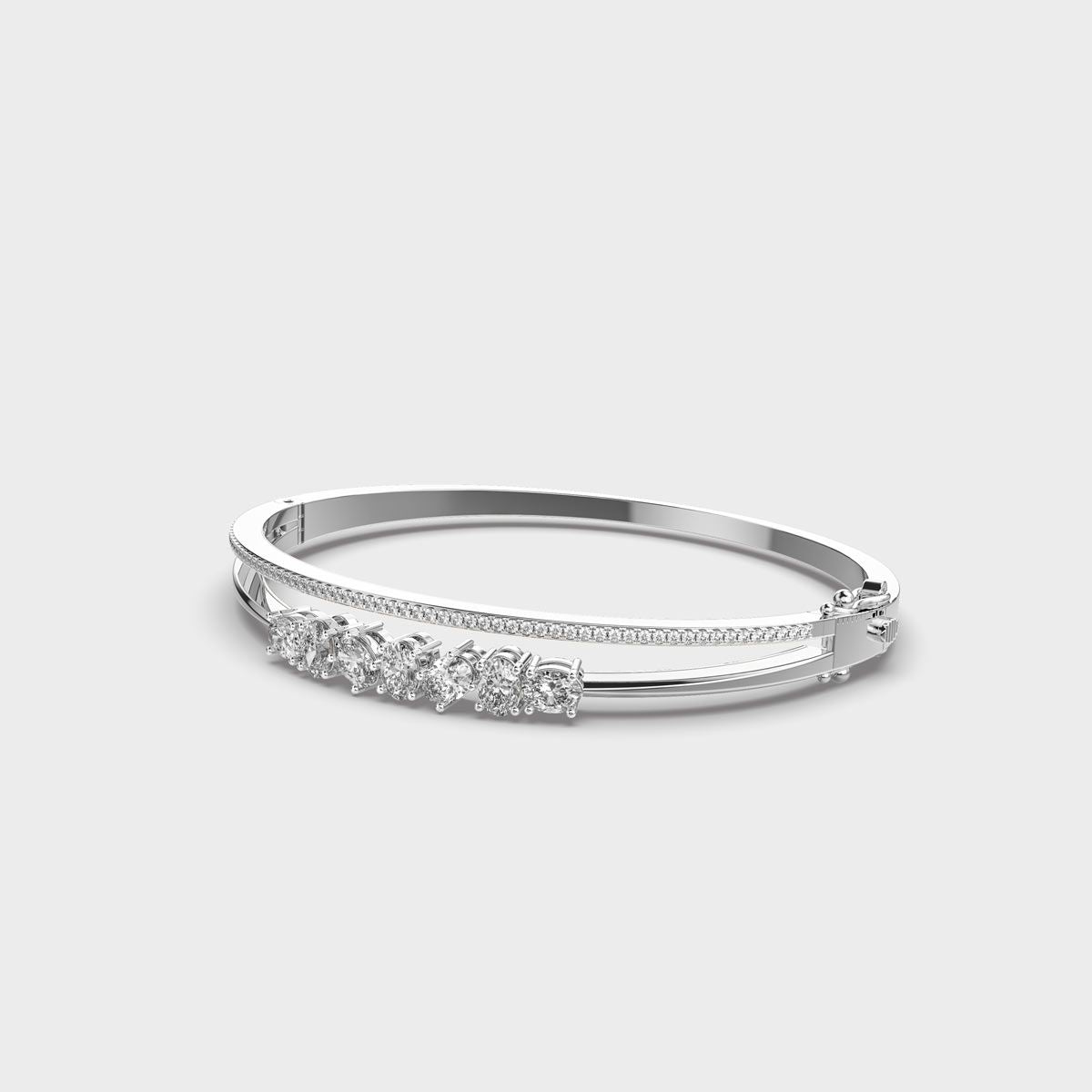 Twilight Gleaming Glow Diamond Bracelet