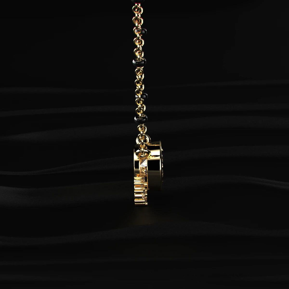 Round Shape Diamond Half Halo Mangalsutra