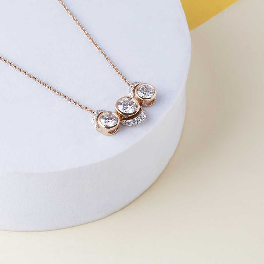 Heaven of Stars Diamond Necklace