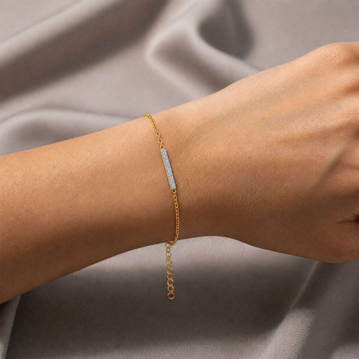 Luna Line Chain Bracelet