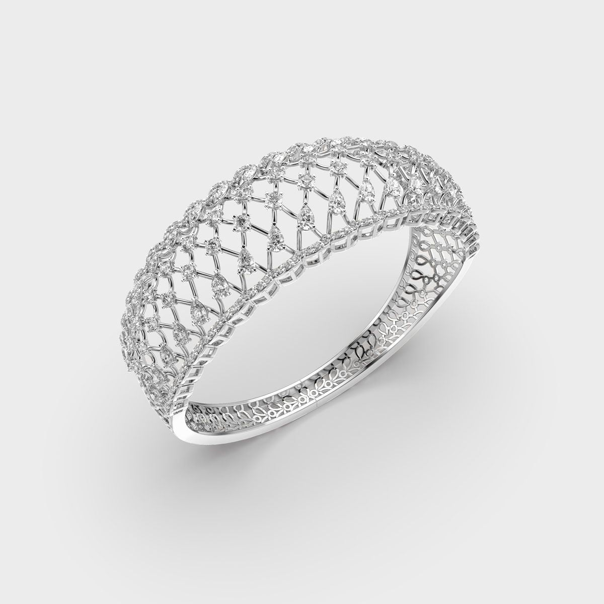 Dazzling Maharani Mesh Diamond Bracelet