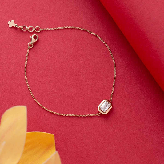 Minimal Emerald Diamond Bracelet