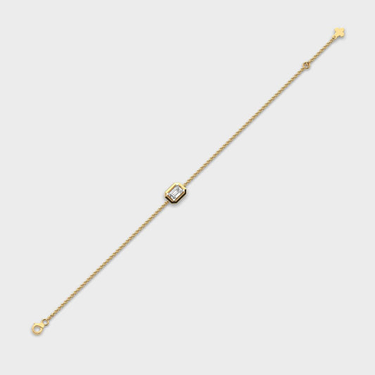 Minimal Everyday Emerald Diamond Bracelet