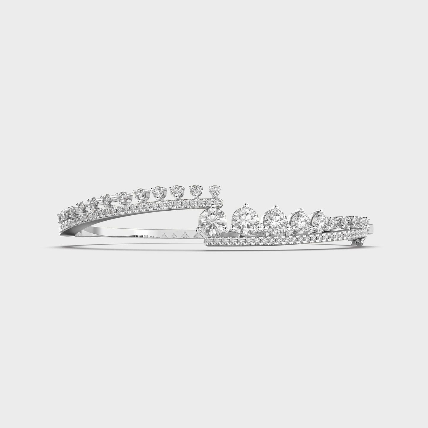Western Clue Diamond Bracelet