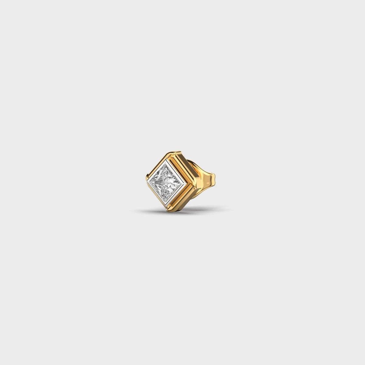 Dazzling Edge Round Cut Diamond Stud For Men