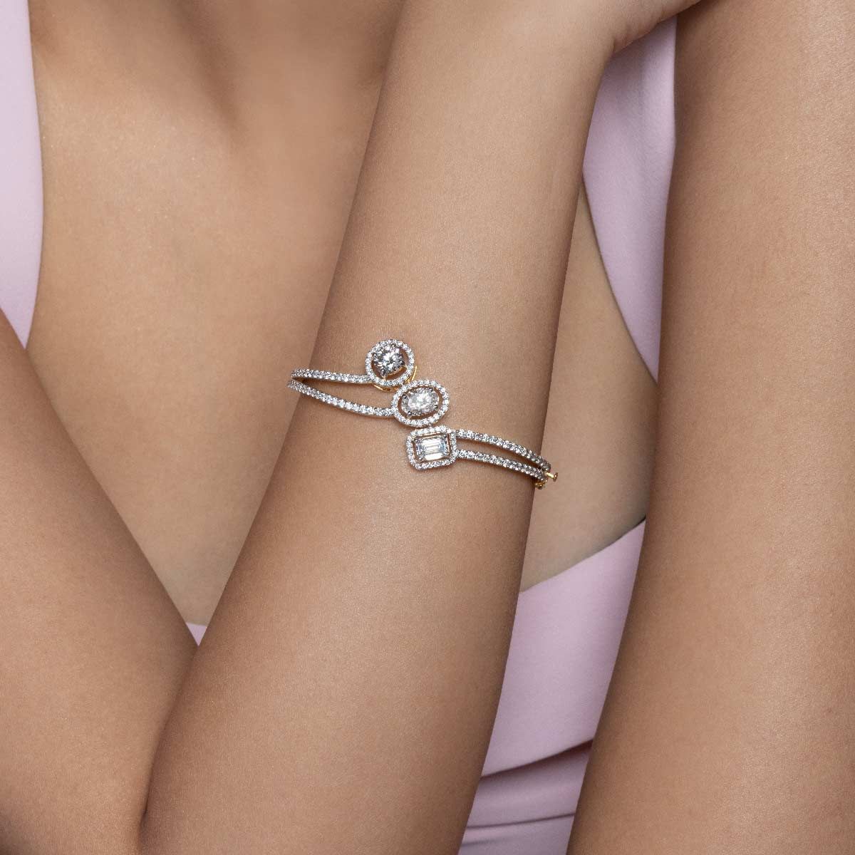Three Pretty Curve Diamond Bracelet