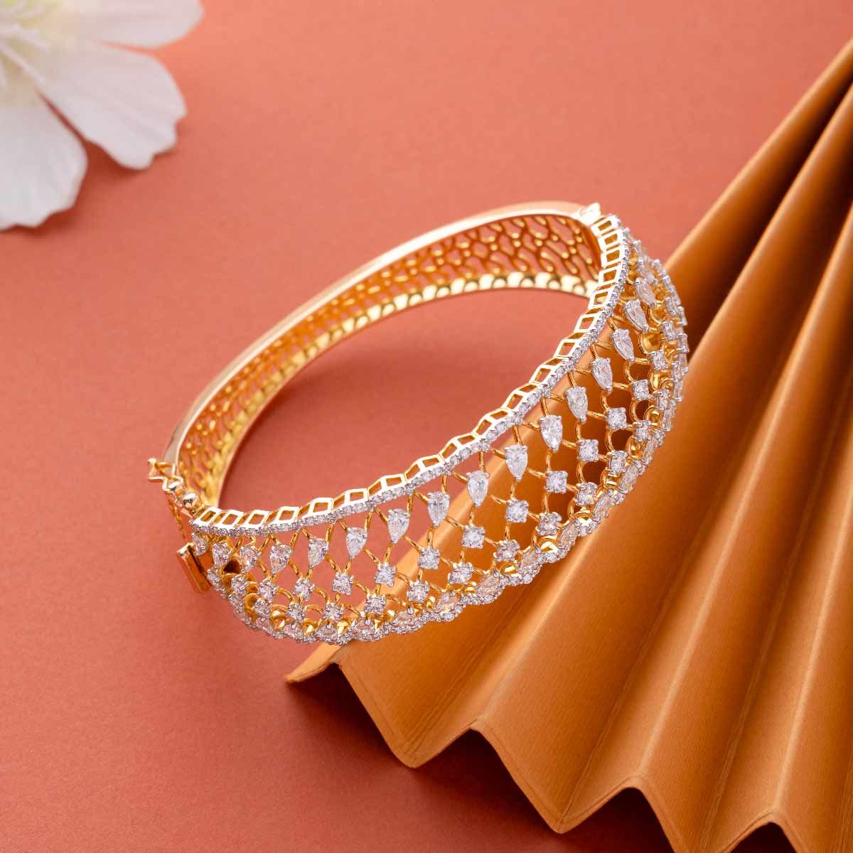 Dazzling Maharani Mesh Diamond Bracelet